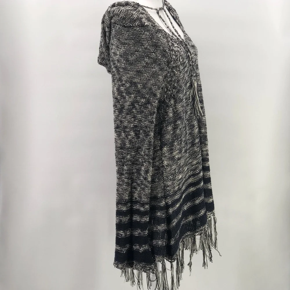Anthropologie | Hologram Gray Hooded Sweater Large